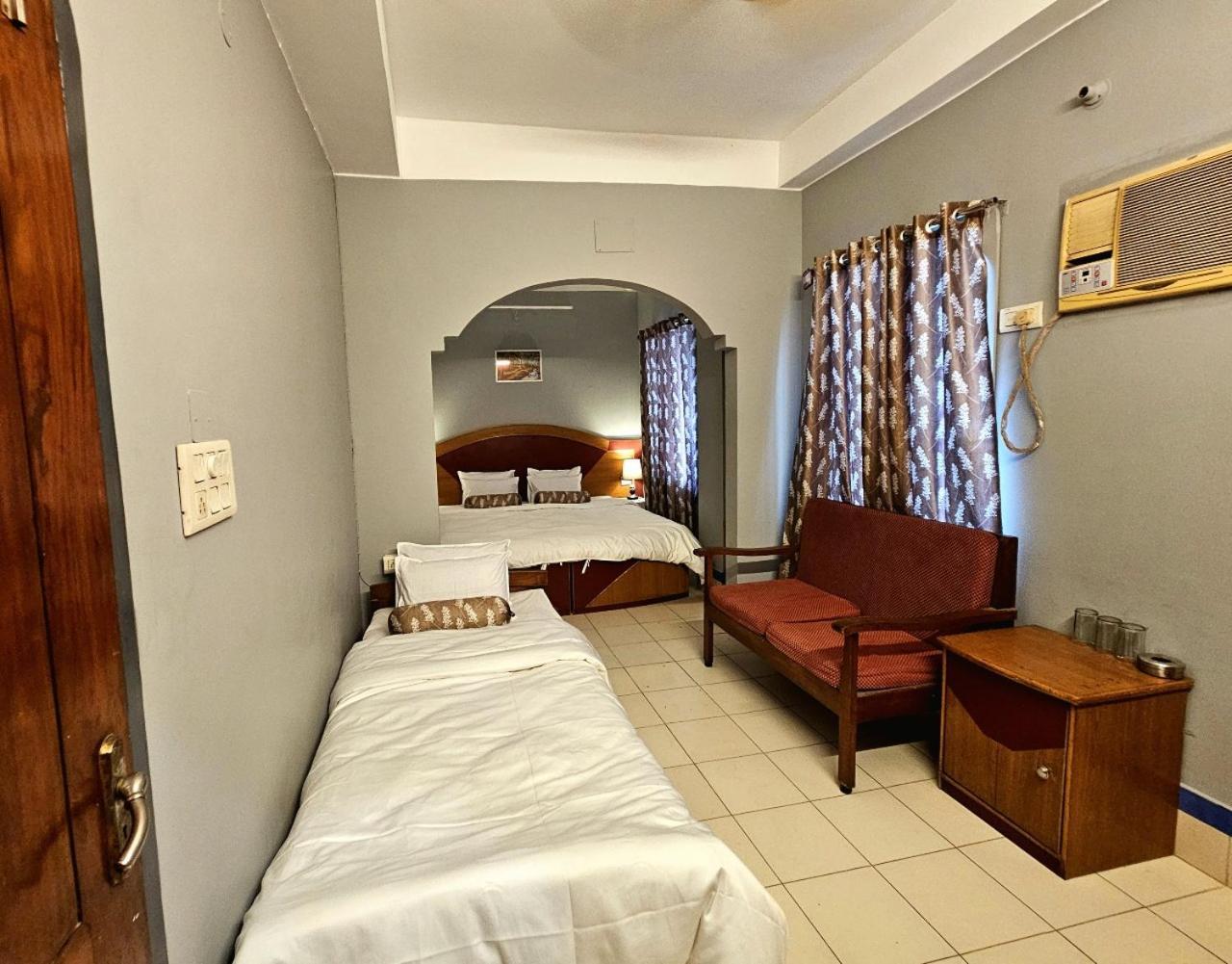 Hotel Vishal Siliguri Luaran gambar