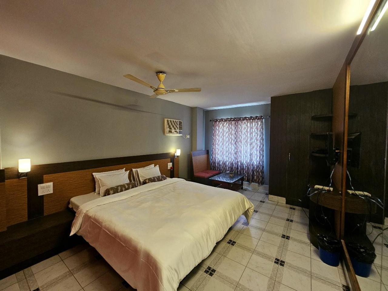 Hotel Vishal Siliguri Luaran gambar